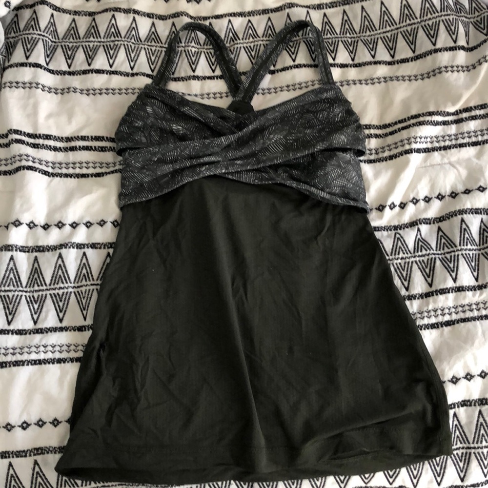 Lululemon built in bra top